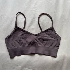 Aritzia TNABody Workout Top